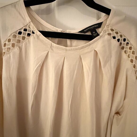 Banana Republic Cream Medium Long Sleeve Blouse Top with Eyelet Detail - Picture 6 of 8